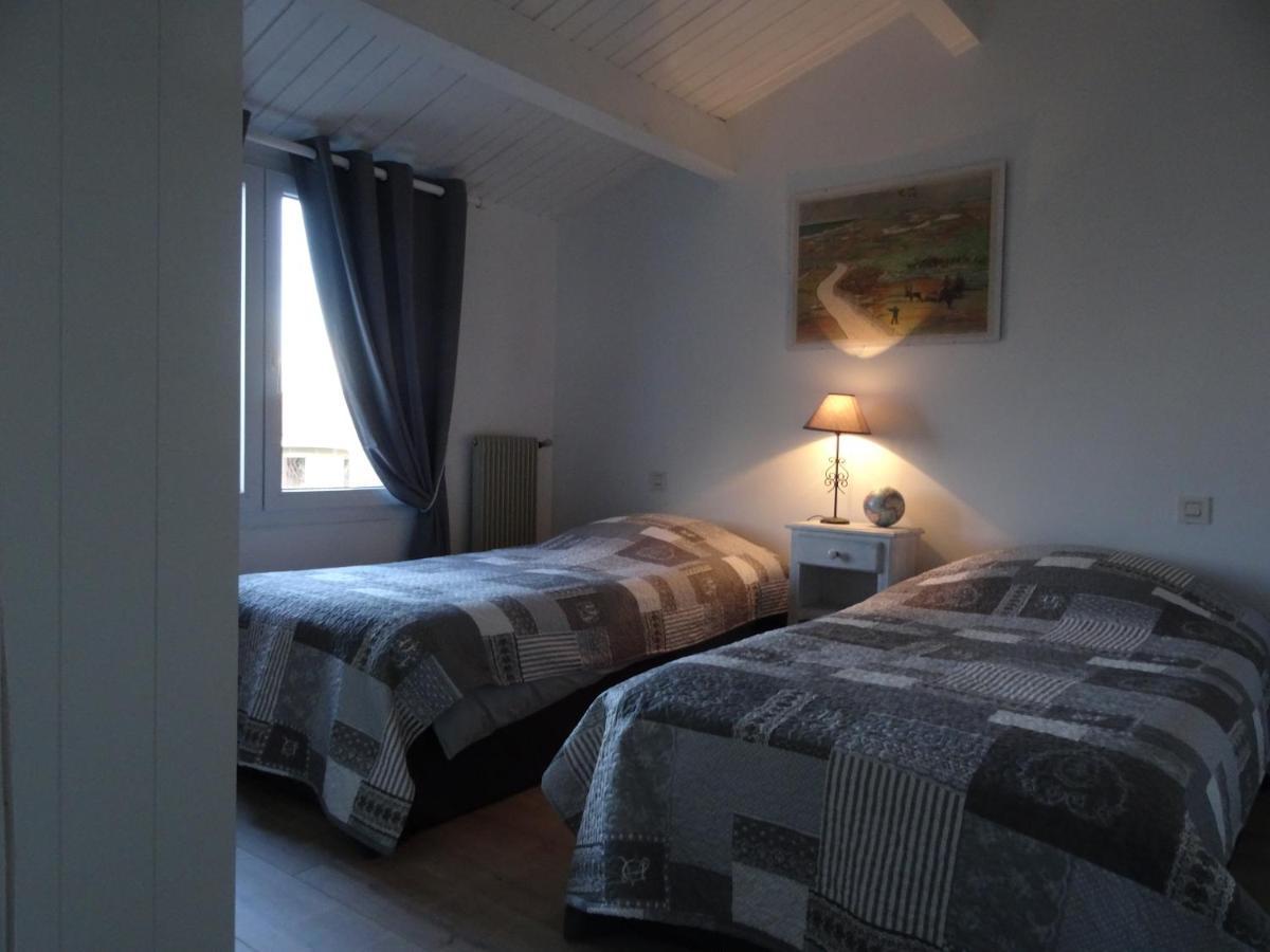 Gites, Chambres D'Hotes La Maison D'Amis Puilboreau Exterior foto